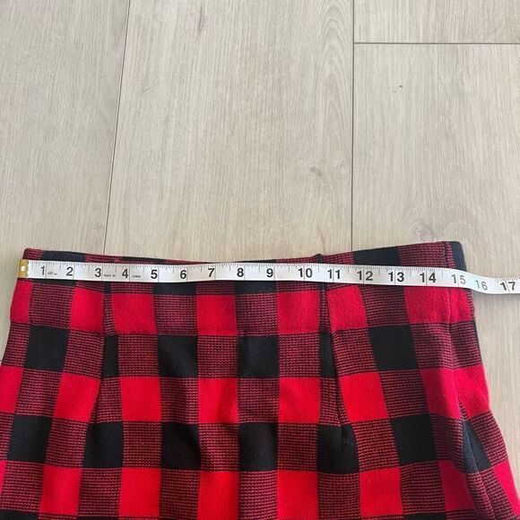 Chaps Skirt Womens Medium Red Buffalo Plaid Pull On Knee Length Classic Preppy - Picture 4 of 6